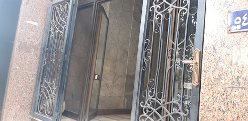 عمر عزام