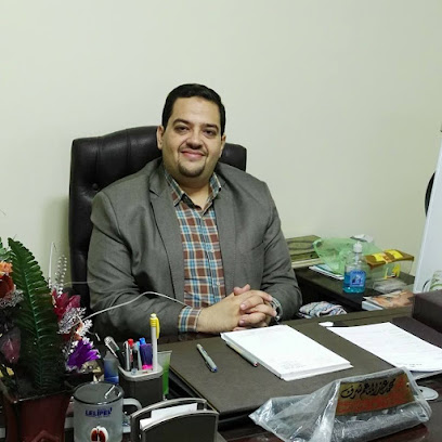 محمد عبد المنعم شرف