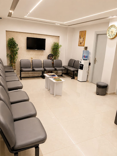 رياض عباس