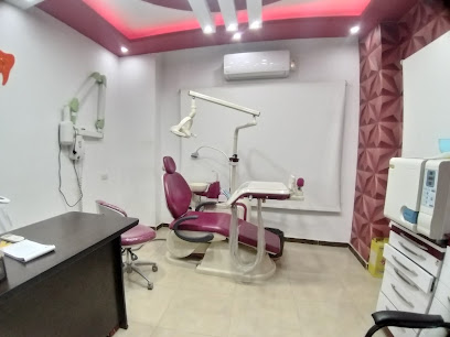 طارق مبروك