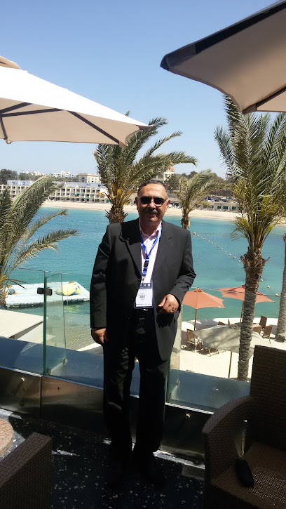 Tarek Mndwr