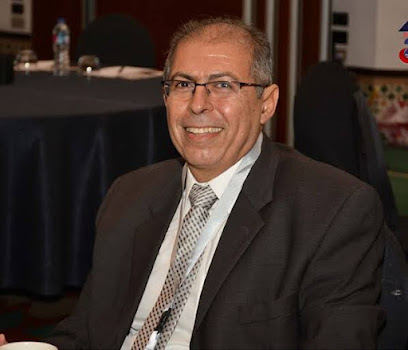 احمد غالى