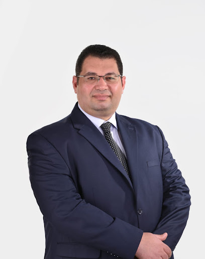 مايكل مقبل