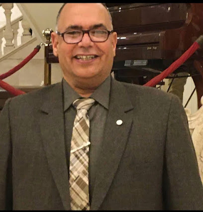نزيه محمد حسنين