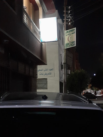 عماد عثمان