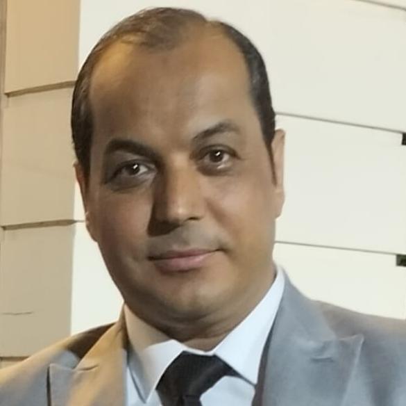 احمد امين
